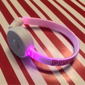 10 Victoria’s Secret Pink bracelets and 10 inner tubes